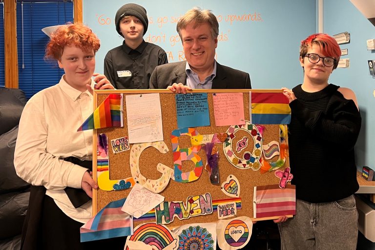 YMCA DownsLink Group_YAC Crawley LGBTQU+ Haven Youth Group_young people with Henry Smith MP for web